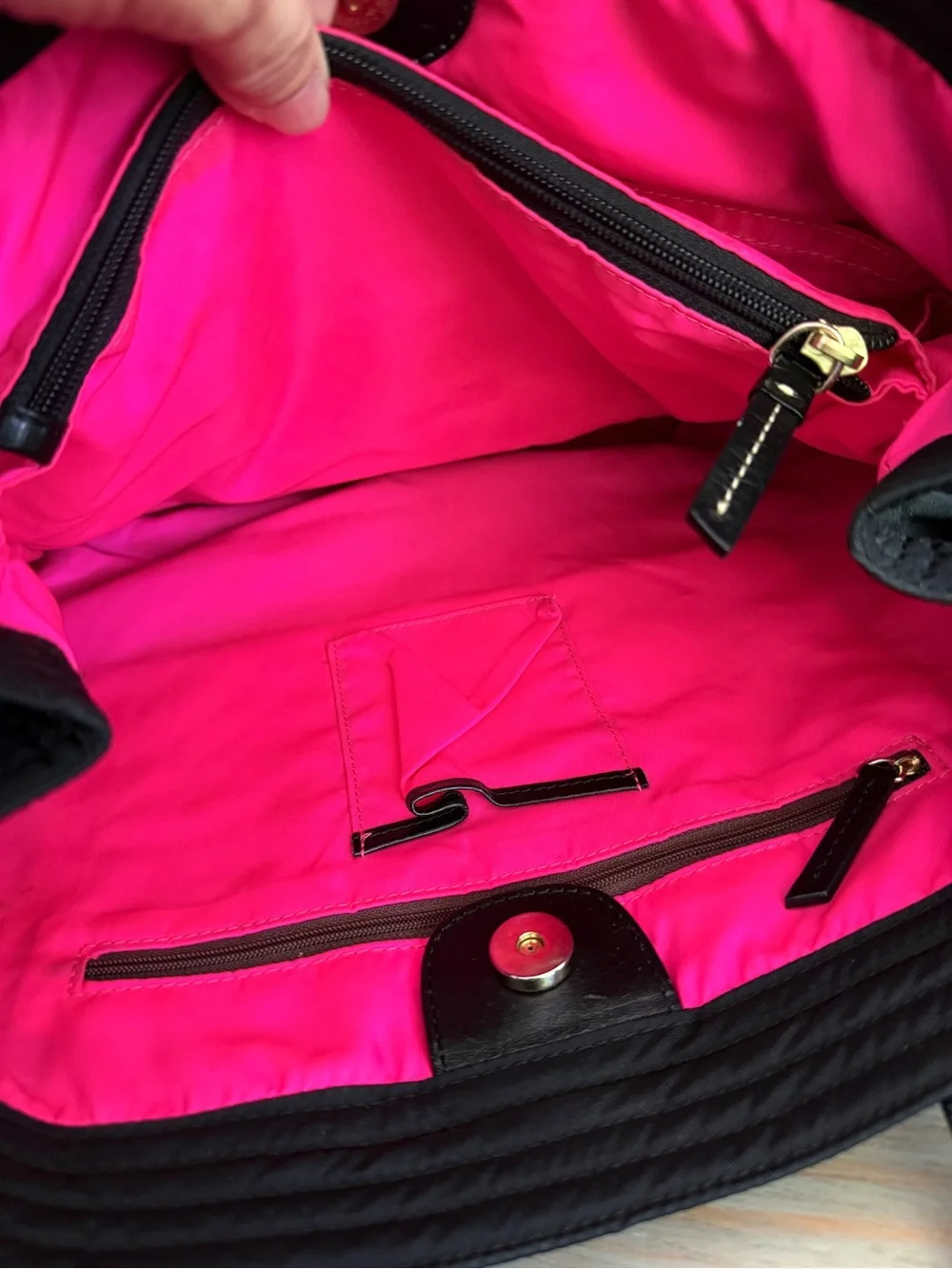 Dooney & Bourke Victoria Black Nylon Shopper Tote Bag Pink Lining Work Satchel